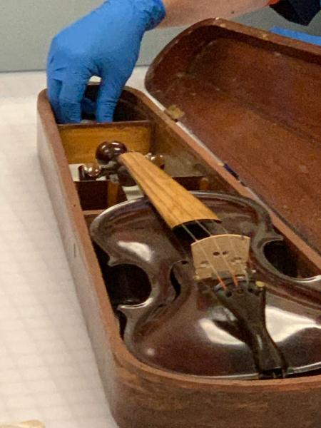 U.S. Civil War violin